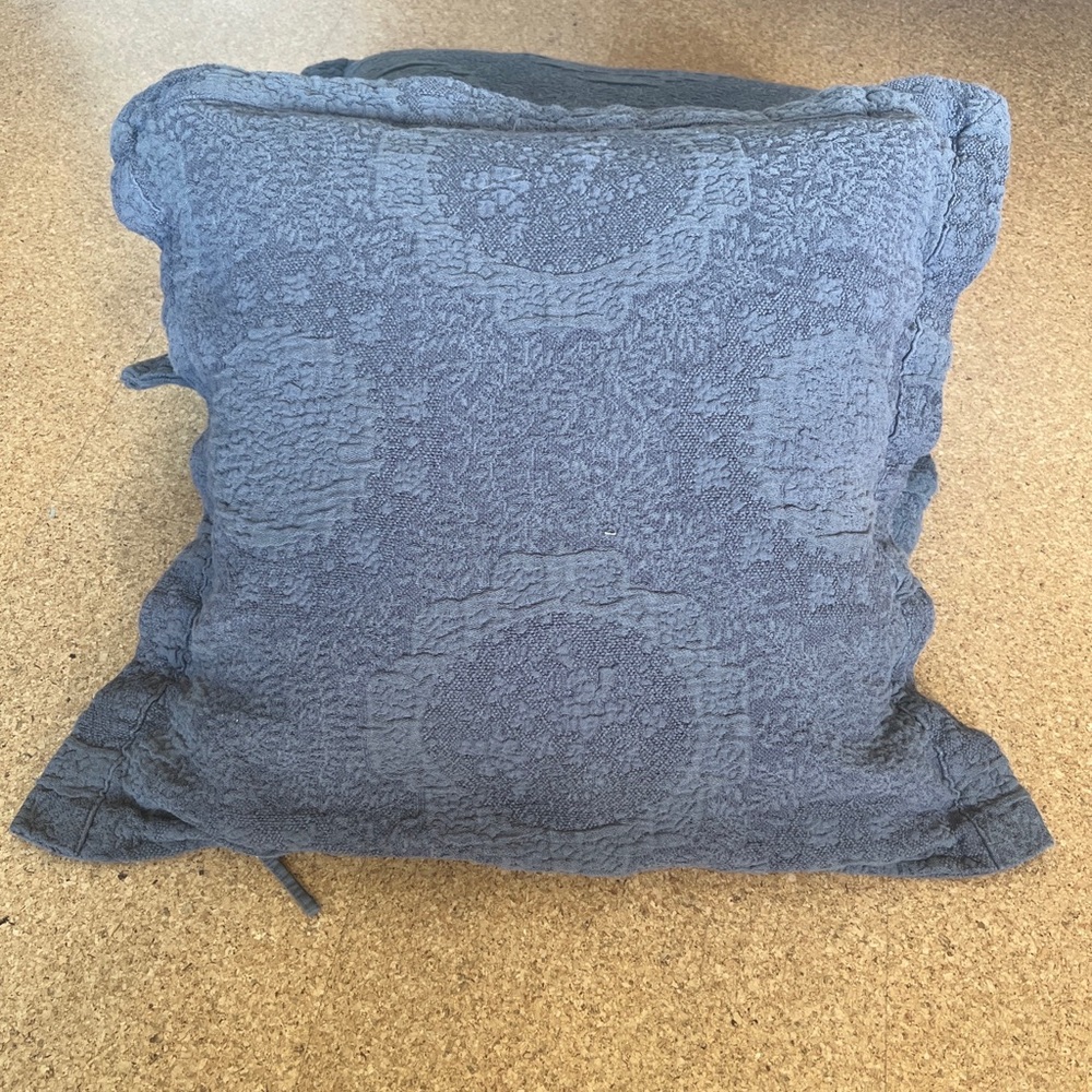 Matteo Antik Matelasse Dec Pillows